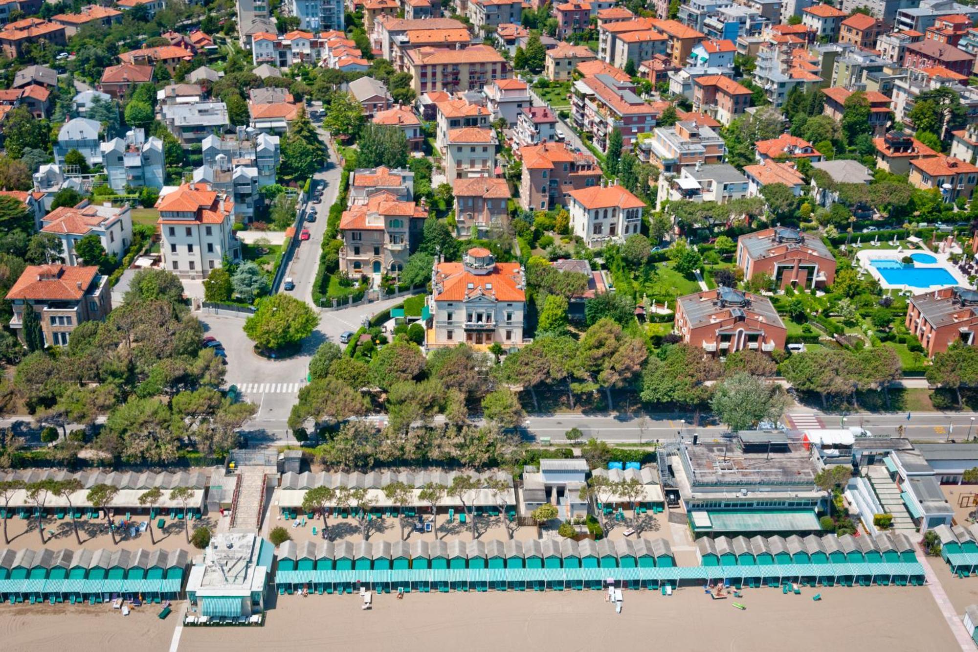 Villa Gabriella B&B - Apartments Венеция Лидо Екстериор снимка